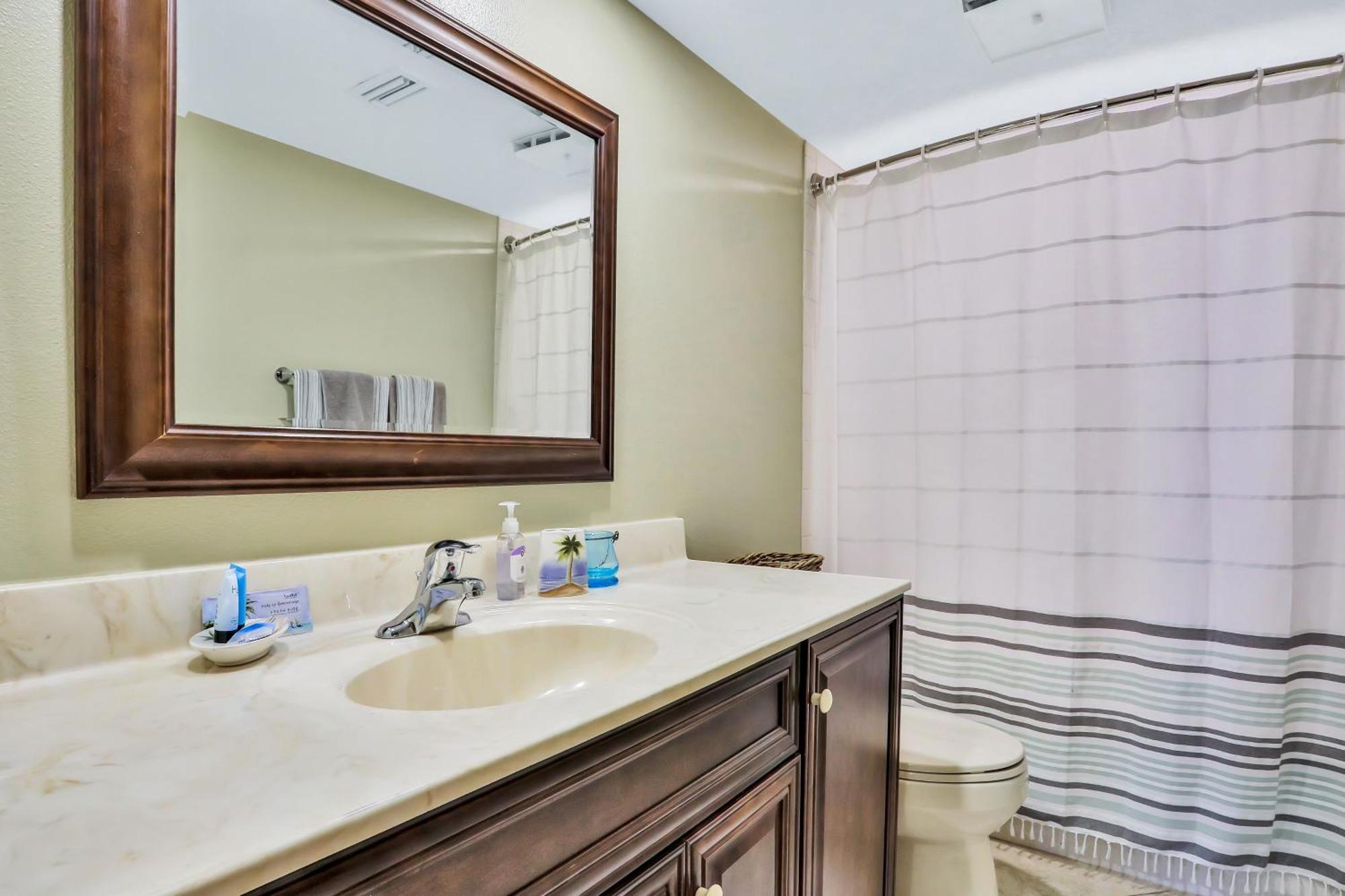 Atlantic Sands Condos Коко Бийч Стая снимка
