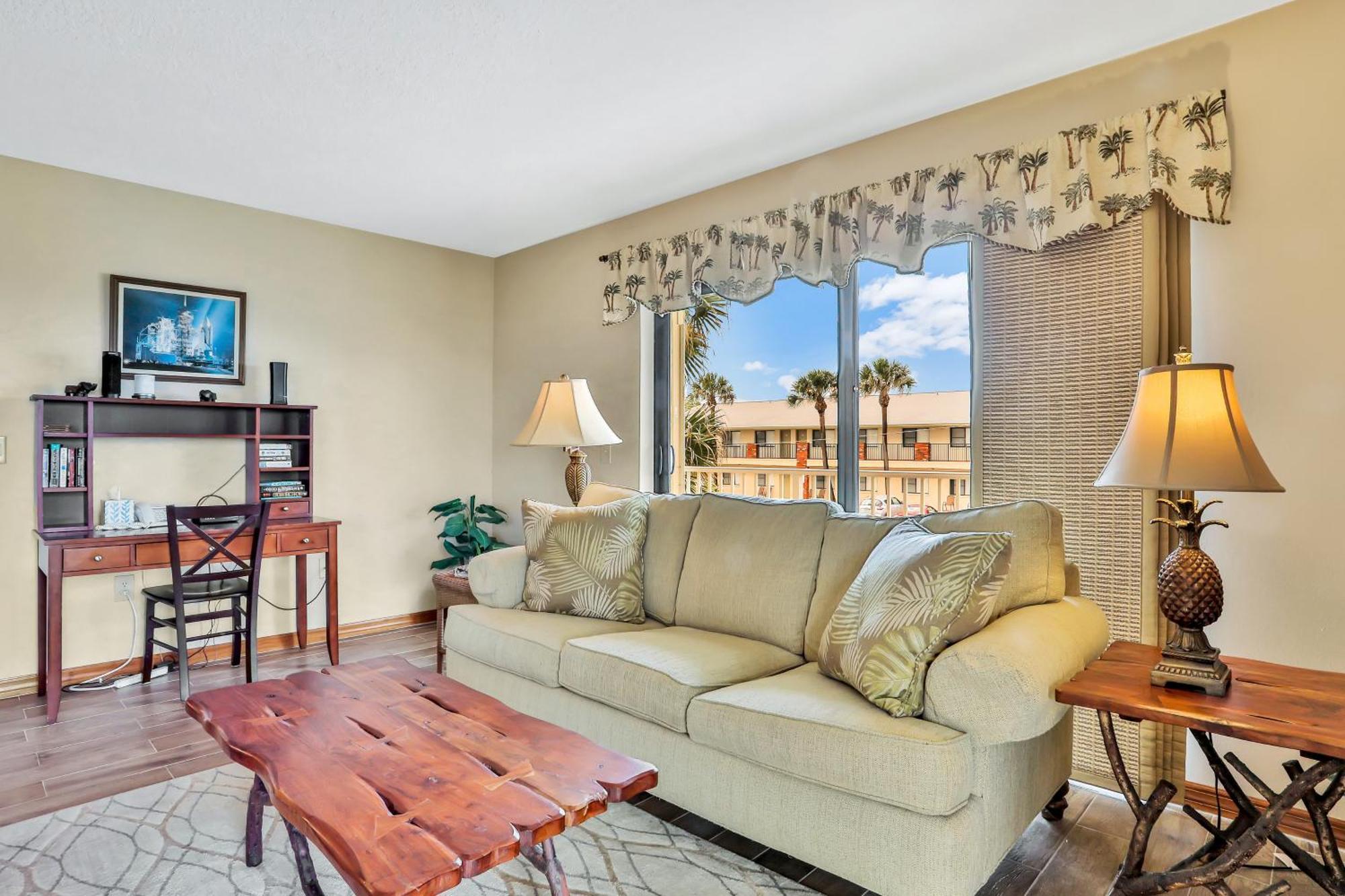 Atlantic Sands Condos Коко Бийч Стая снимка